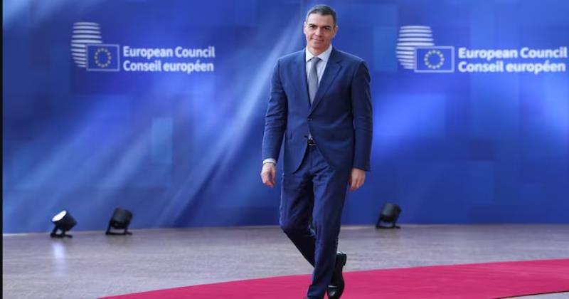 Spain’s PM Urges EU to Prioritize Tech Over Traditional Arms Buildup