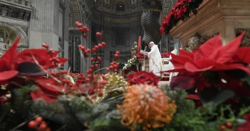 Jesus unveiled the way from Littleness to greatness: Pope Francis at Christmas Eve Mass