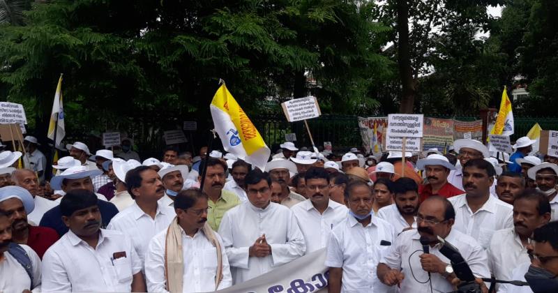 'Kerala farmers live and die in debt'; Catholic Congress protests on buffer zone issue