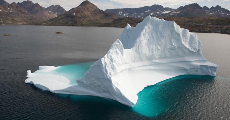 Massive Iceberg's Enroute to Canadian Shores Sparks Online Frenzy with Viral Video