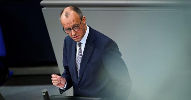 Merz and SPD Strive to Bridge Divides in German Coalition Negotiations