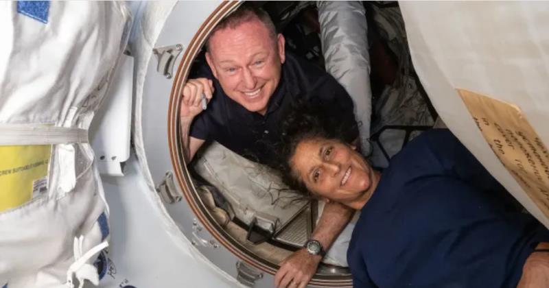 NASA Astronauts Stranded in Space for Nine Months Finally Returning to Earth