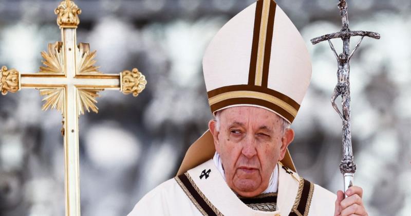 Learn From History Pope Francis Prays For An End To Threat Of Nuclear Warfare