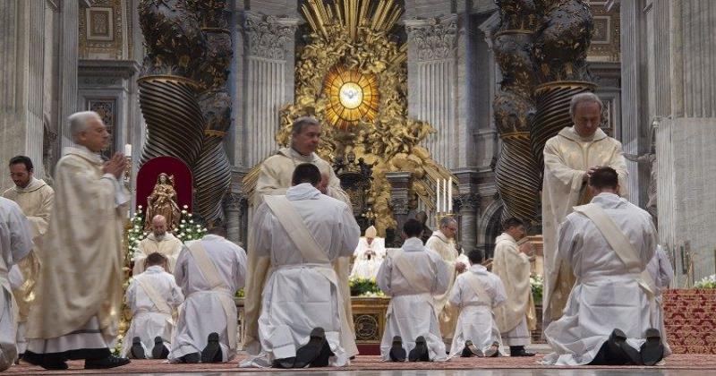 Pope’s Message for Vocation Day: Called to Be Christ’s Light in the World