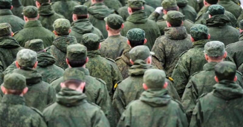 Russia puts a halt on compulsory military service